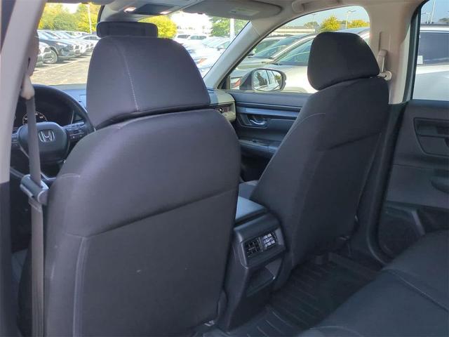 Photo of 2023 Urban Gray Pearl Honda CR-V