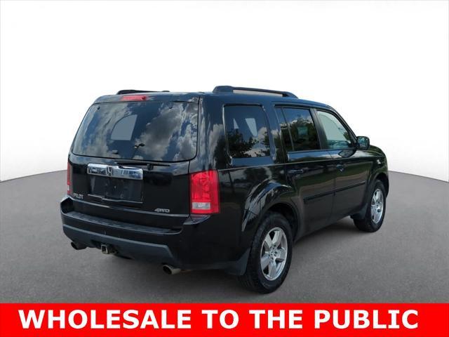 Photo of 2011 Crystal Black Pearl Honda Pilot