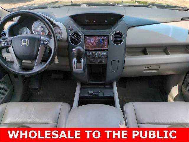 Photo of 2011 Crystal Black Pearl Honda Pilot
