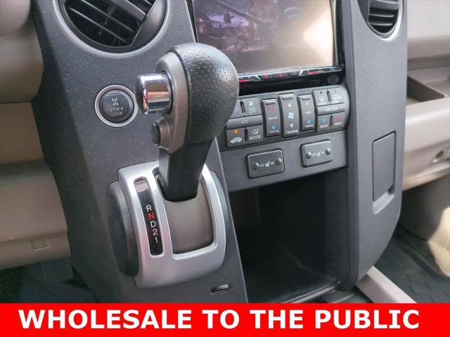 Photo of 2011 Crystal Black Pearl Honda Pilot