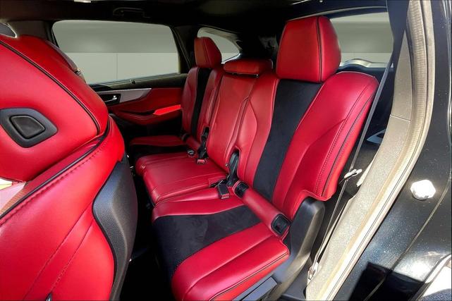 Photo of 2023 Majestic Black Pearl Acura MDX