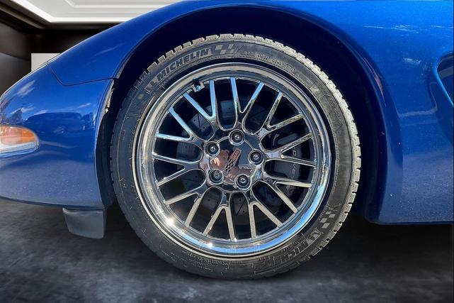 Photo of 2002 Electron Blue Metallic Chevrolet Corvette