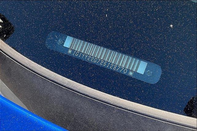 Photo of 2002 Electron Blue Metallic Chevrolet Corvette