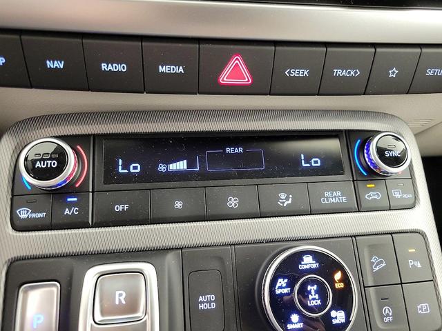 Photo of 2025 Black Hyundai PALISADE