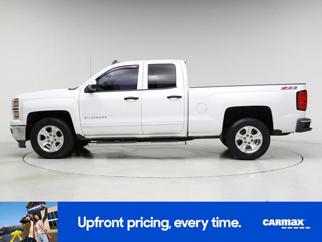Photo of 2015 White Chevrolet Silverado 1500