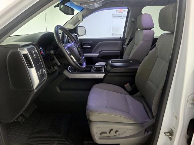 Photo of 2015 White Chevrolet Silverado 1500