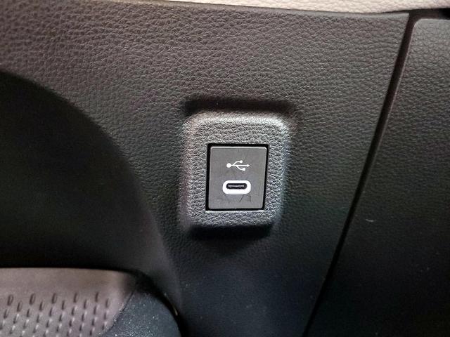 Photo of 2024 White Toyota Corolla