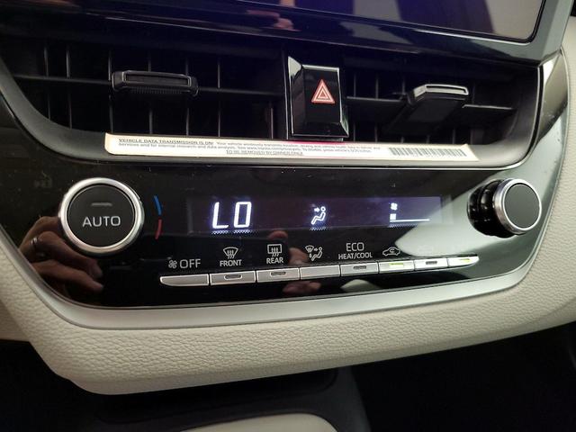 Photo of 2024 White Toyota Corolla