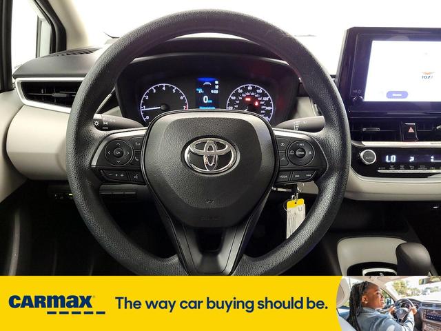 Photo of 2024 White Toyota Corolla