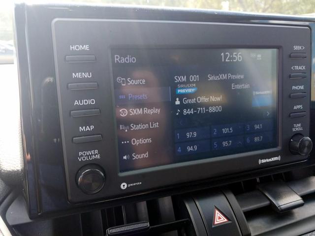 Photo of 2022 Silver Toyota RAV4