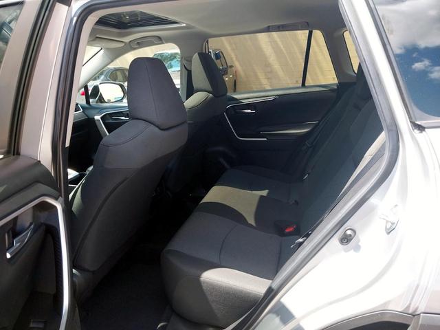 Photo of 2022 Silver Toyota RAV4