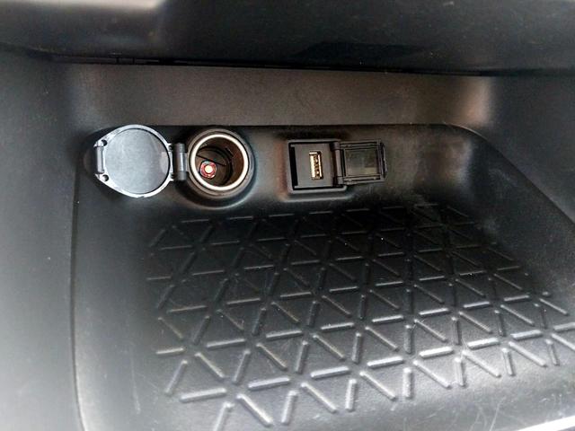 Photo of 2022 Silver Toyota RAV4