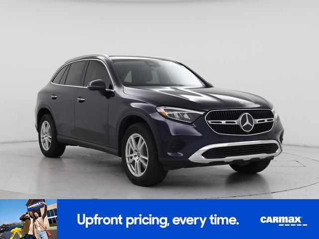 Photo of 2023 Blue Mercedes-Benz GLC 300