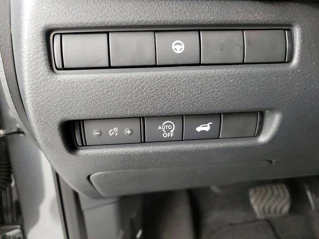 Photo of 2023 Gray Nissan Rogue