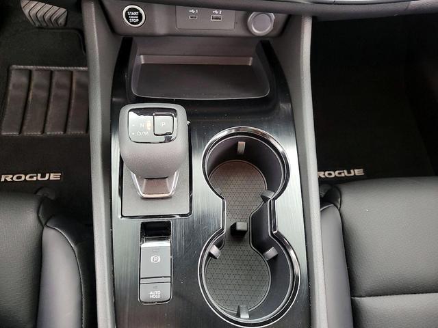 Photo of 2023 Gray Nissan Rogue