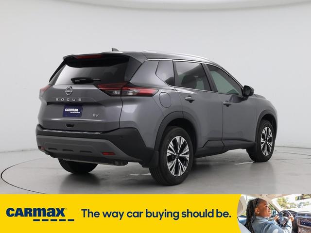 Photo of 2023 Gray Nissan Rogue