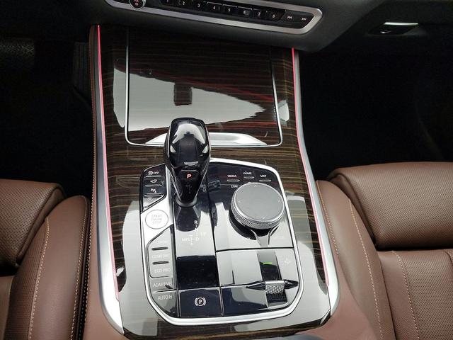 Photo of 2020 White BMW X5