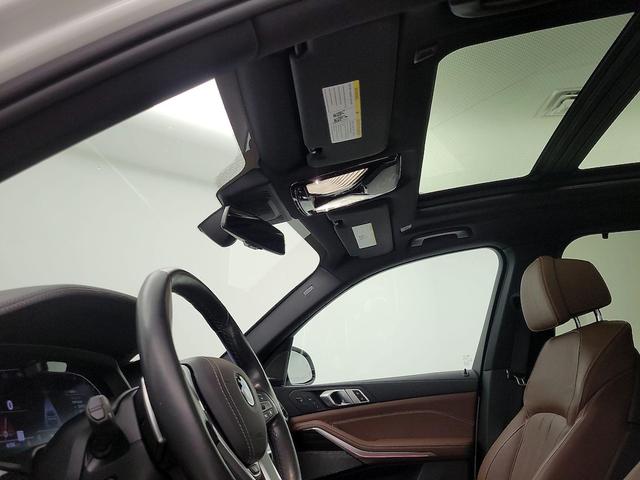 Photo of 2020 White BMW X5