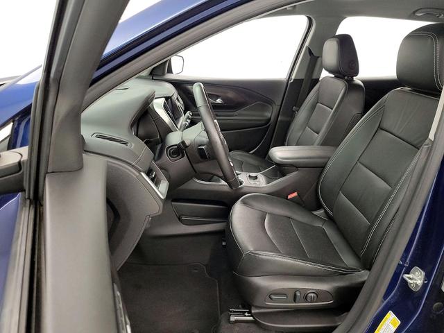 Photo of 2022 Blue GMC Terrain