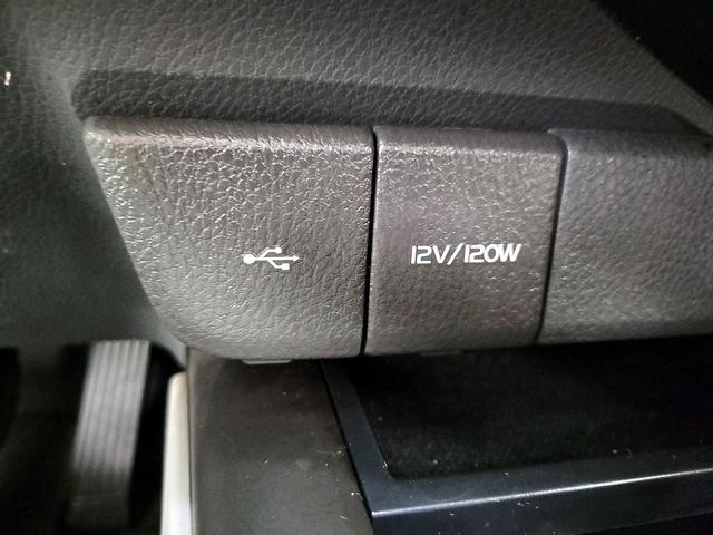 Photo of 2023 Silver Toyota Camry