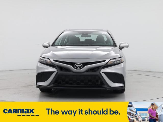 Photo of 2023 Silver Toyota Camry