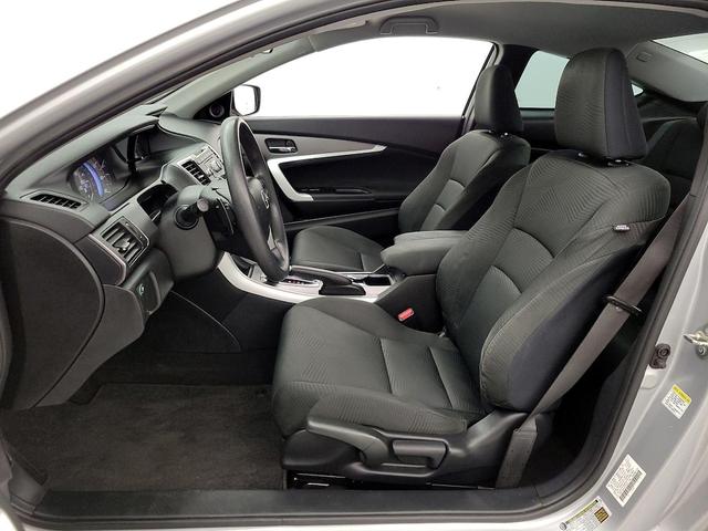Photo of 2015 Silver Honda Accord