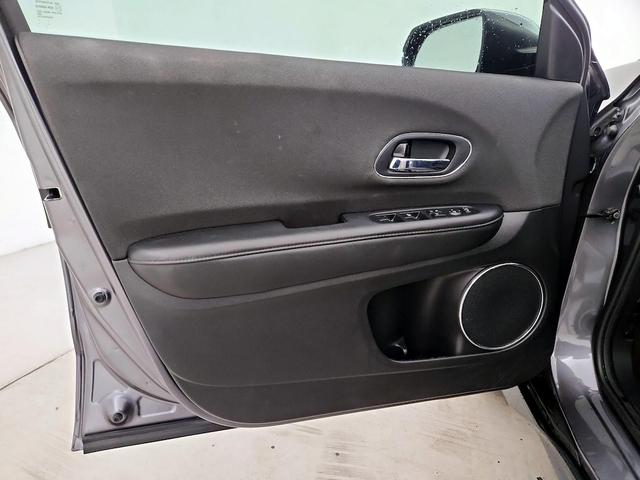 Photo of 2021 Gray Honda HR-V