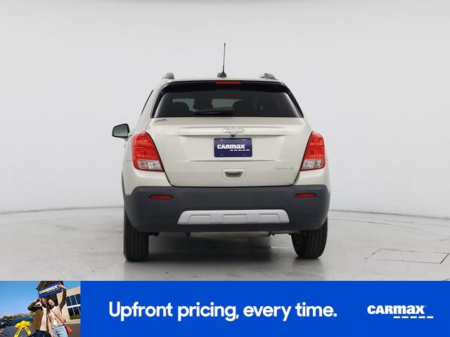 Photo of 2016 Silver Chevrolet Trax