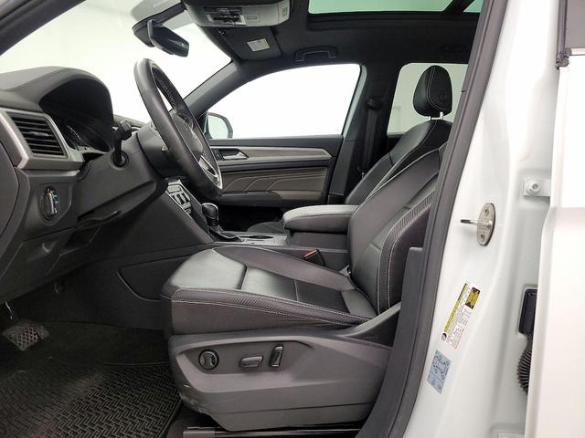 Photo of 2021 White Volkswagen Atlas Cross Sport