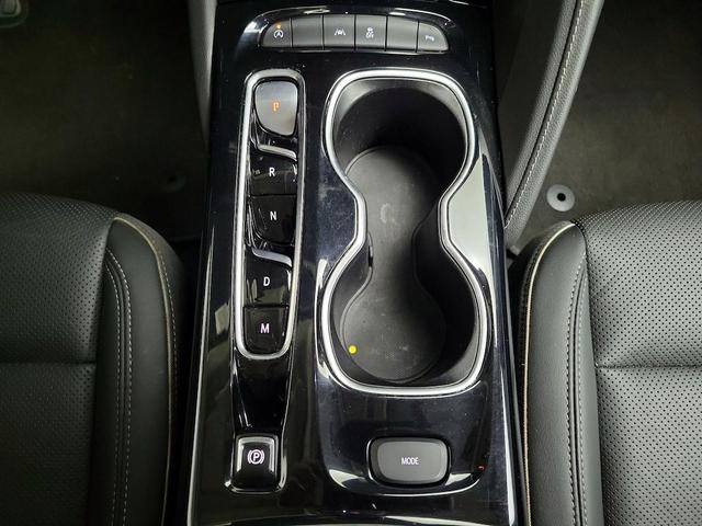 Photo of 2023 Silver Buick Envision