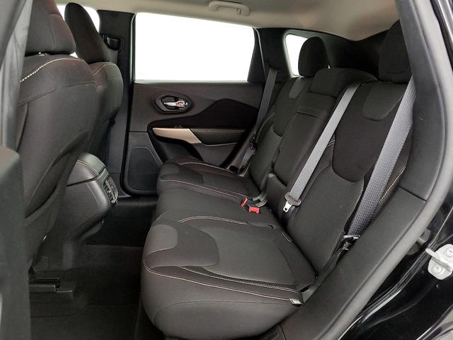 Photo of 2017 Black Jeep Cherokee