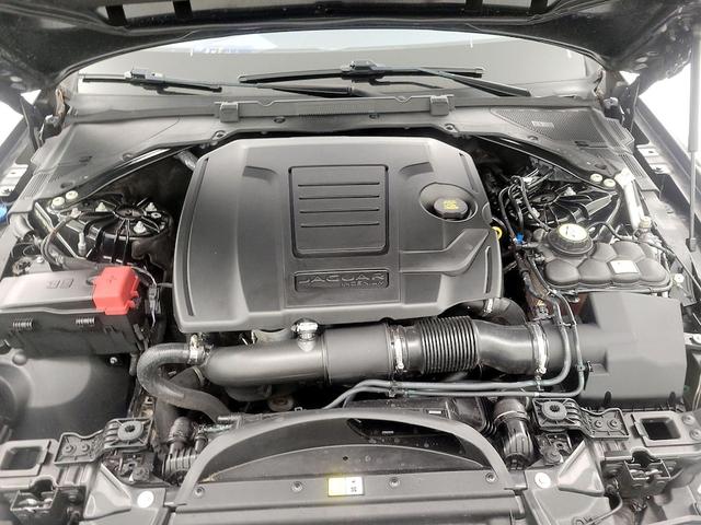 Photo of 2019 Black Jaguar XF