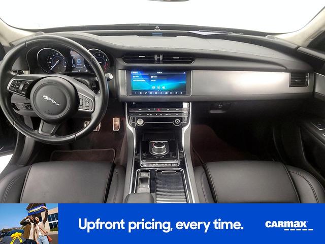 Photo of 2019 Black Jaguar XF