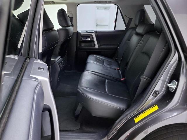 Photo of 2019 Gray Toyota 4Runner