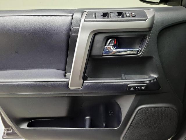 Photo of 2019 Gray Toyota 4Runner