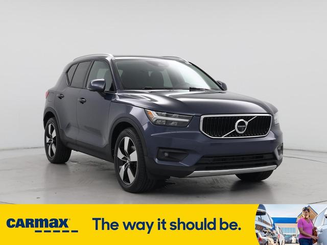2021 Volvo XC40