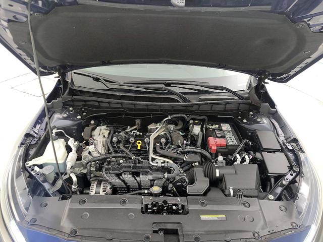 Photo of 2023 Blue Nissan Altima