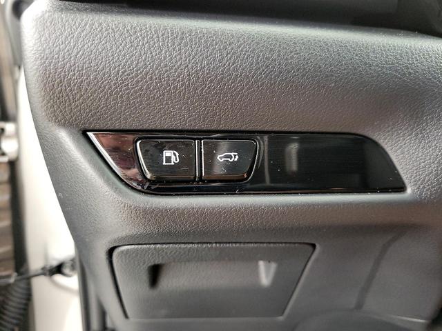Photo of 2025 Gray Lexus NX 250