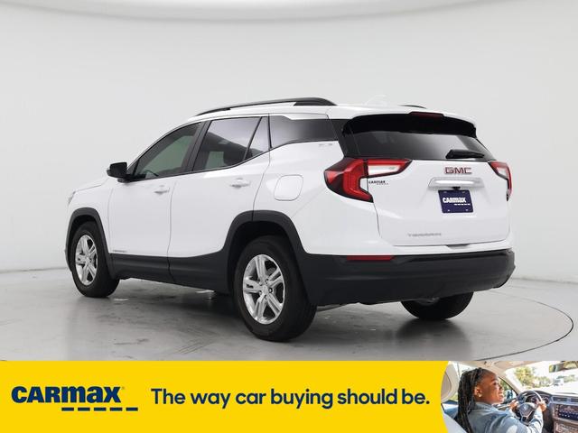 Photo of 2022 White GMC Terrain
