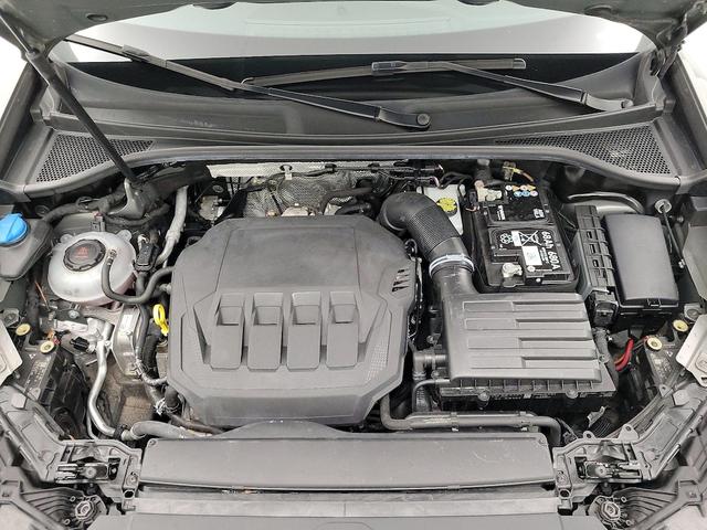 Photo of 2020 Gray Audi Q3