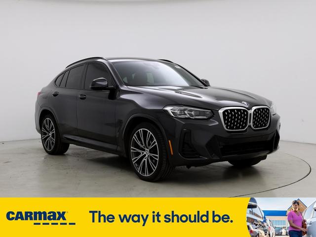 2022 BMW X4