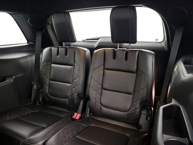 Photo of 2017 Gray Ford Explorer