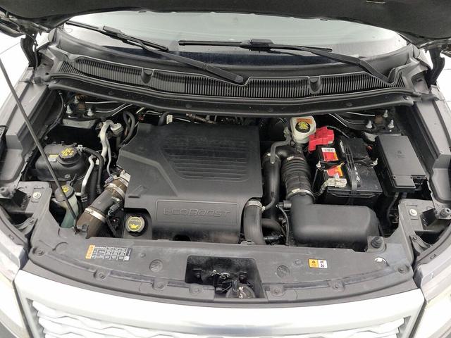 Photo of 2017 Gray Ford Explorer