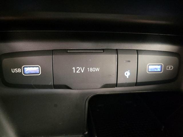 Photo of 2024 Tan Hyundai SANTA CRUZ