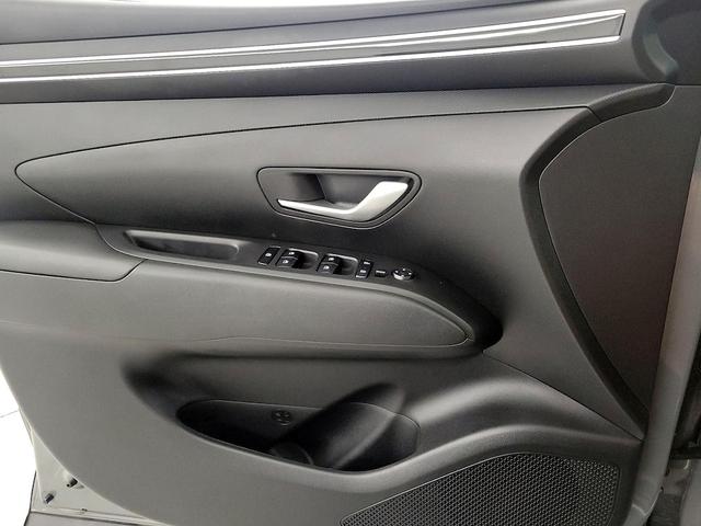 Photo of 2024 Tan Hyundai SANTA CRUZ