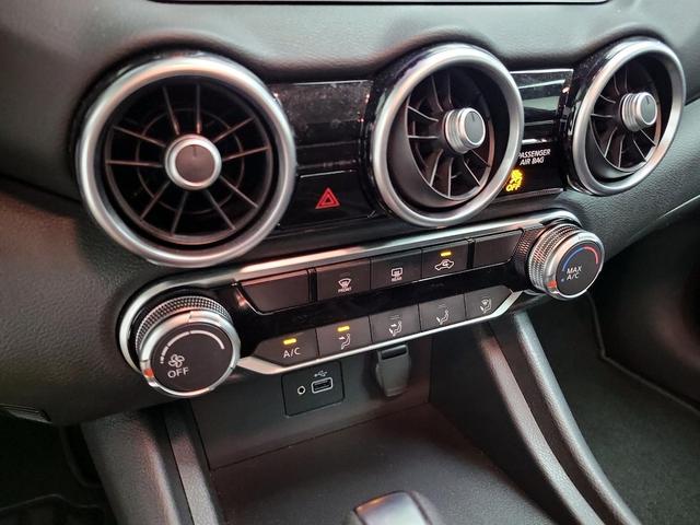 Photo of 2022 Gray Nissan Sentra