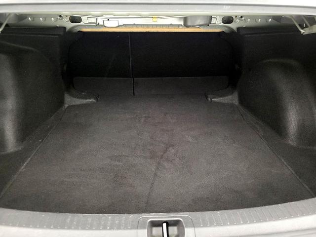 Photo of 2021 Silver Toyota Corolla