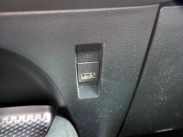 Photo of 2021 Silver Toyota Corolla