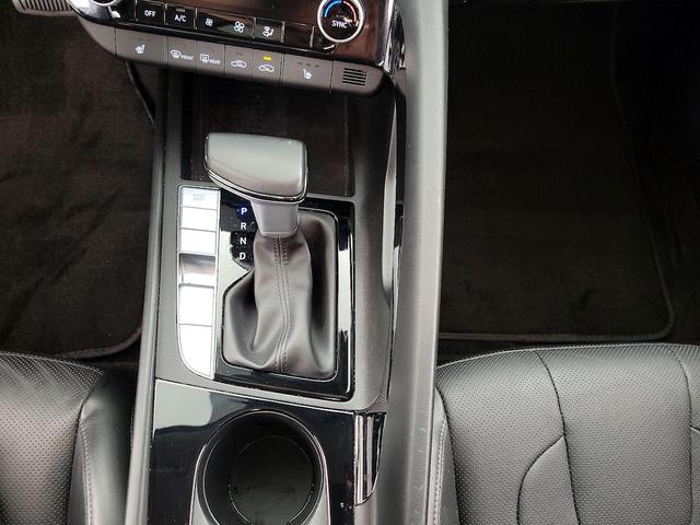 Photo of 2023 Blue Hyundai ELANTRA