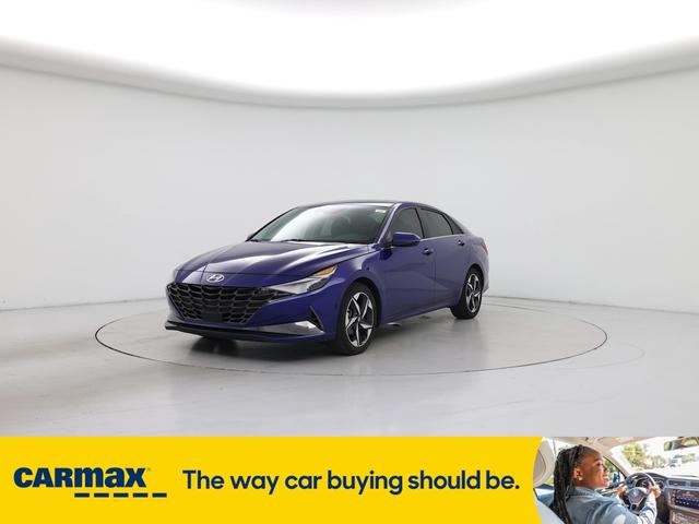 Photo of 2023 Blue Hyundai ELANTRA